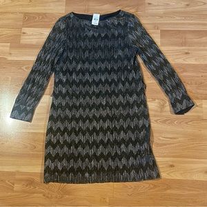 BANANA REPUBLIC- GOLD/SILVER METALLIC CHEVRON PRINT DRESS